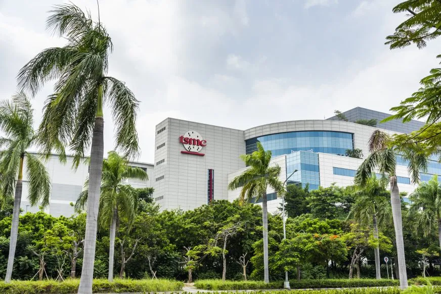 TSMC выбирает MicroLED для оптической связи в центрах обработки данных