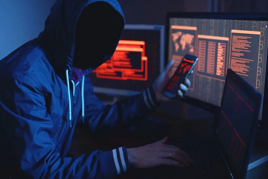 Найбільший витік даних: 16 млрд акаунтів Apple, Google, Facebook та інших під загрозою