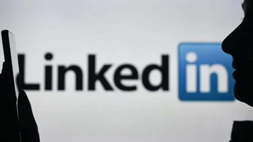 Генеральний директор LinkedIn розповів, чому користувачі не поспішають використовувати AI-асистента для постів