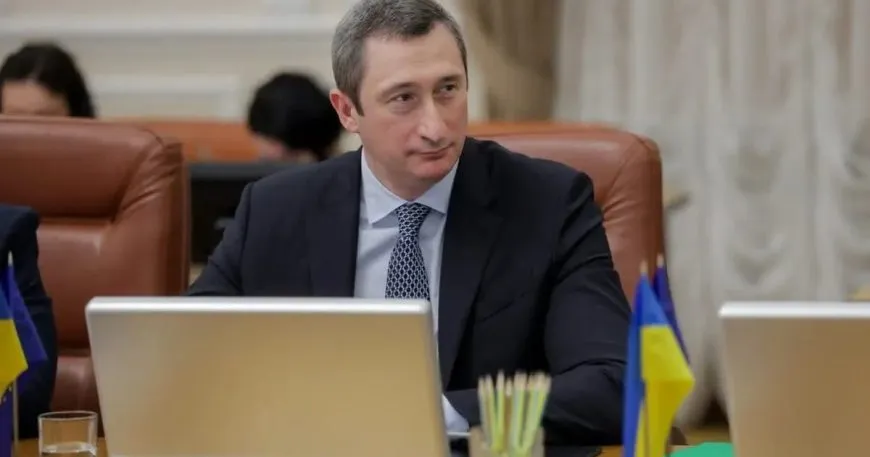 Хто вніс 120 мільйонів застави за міністра Чернишова: розслідування