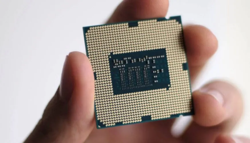 Apple рассматривает сотрудничество с Intel для производства чипов вместо TSMC