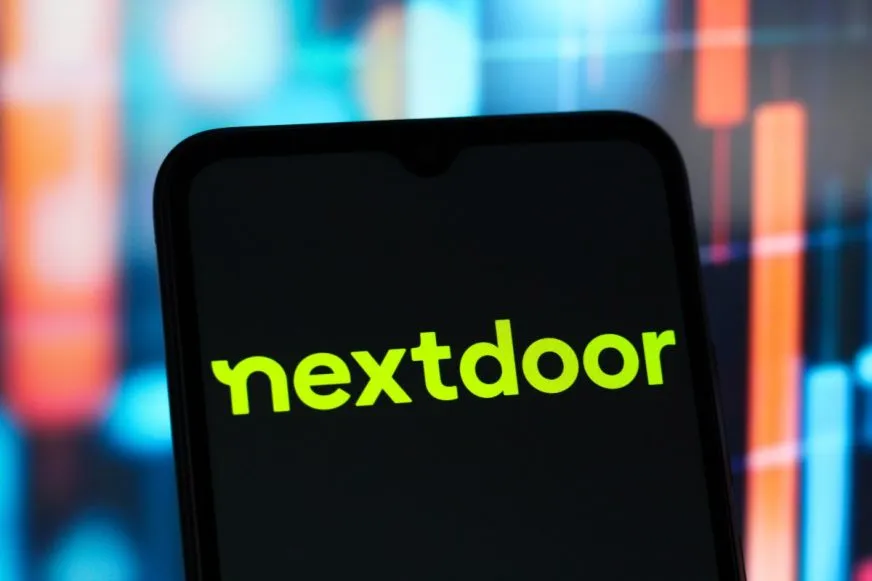 Nextdoor оновила застосунок: локальні новини, AI-рекомендації і екстрені сповіщення
