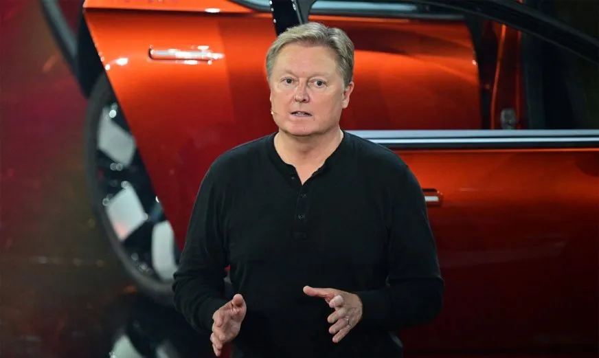 Henrik Fisker закрив свій благодійний фонд після банкрутства стартапу електромобілів
