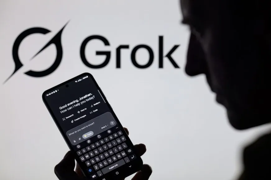Тисячі чатів Grok стали доступними через Google: злиття приватних розмов користувачів