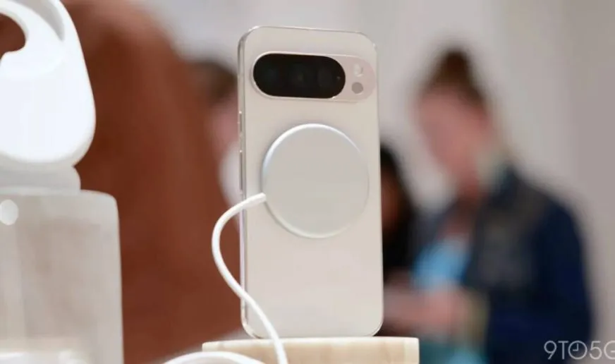 Google відмовилась від Battery Share у Pixel 10 на користь магнітної зарядки Qi2