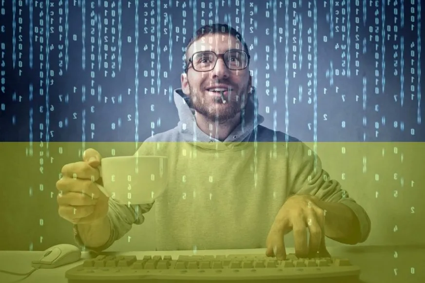 Майже половина ІТ-фахівців України розглядають еміграцію: результати опитування 2025 року