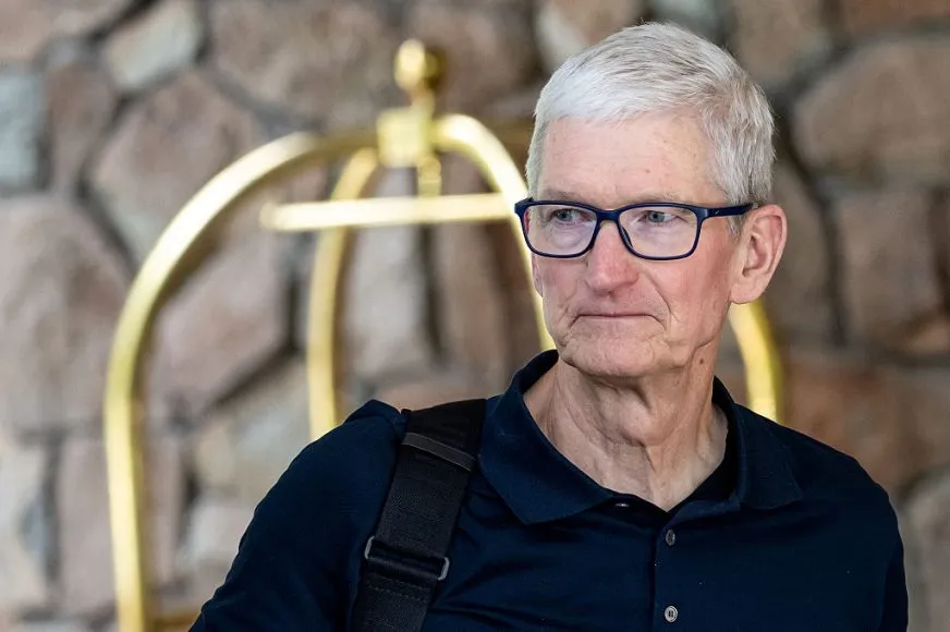 Apple значно збільшує інвестиції в штучний інтелект, — Тім Кук