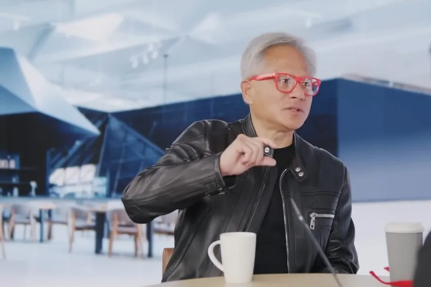 NVIDIA считает, что Китай почти не отстает от США в чипах, а ограничения США наносят вред