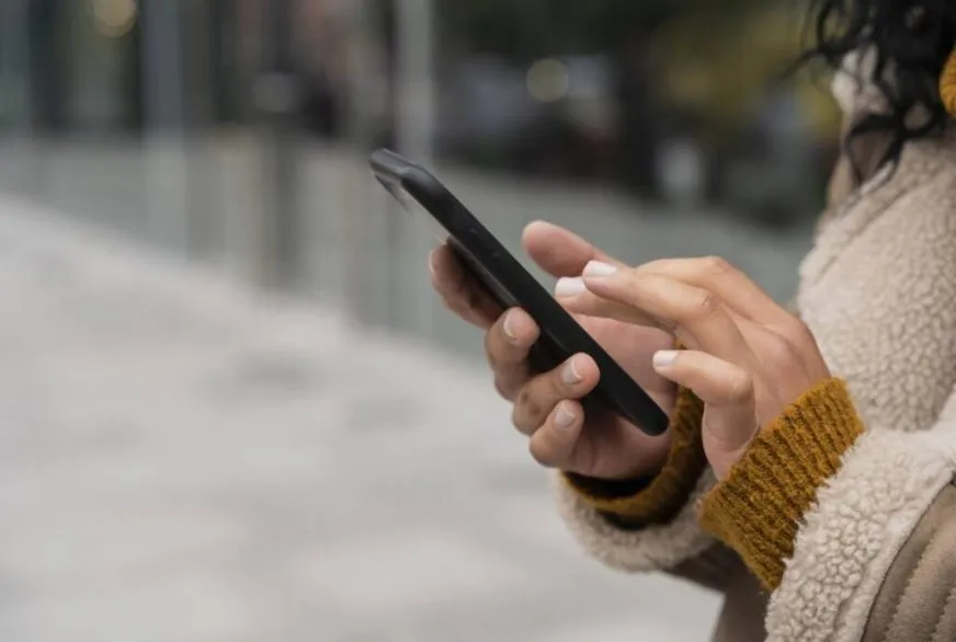 Як продовжити термін служби акумулятора смартфона: поради експертів