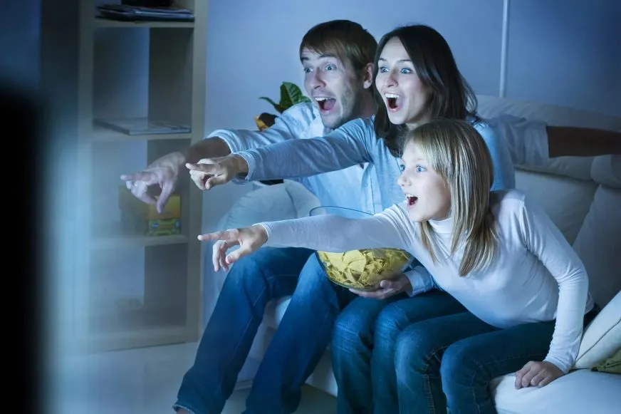 Длительный просмотр сериалов способствует улучшению психического здоровья — выводы исследования