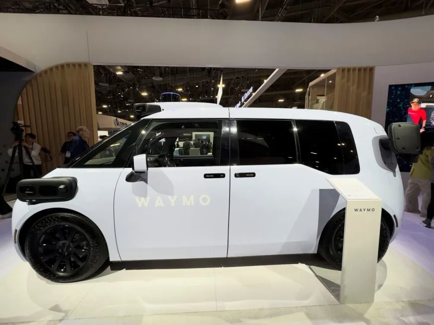 Waymo розширює роботу роботаксі на Денвер і Сіетл з електрованами Zeekr