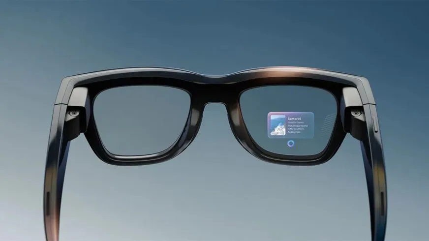 Apple призупинила розробку Vision Pro 2 заради створення смартокулярів з ШІ