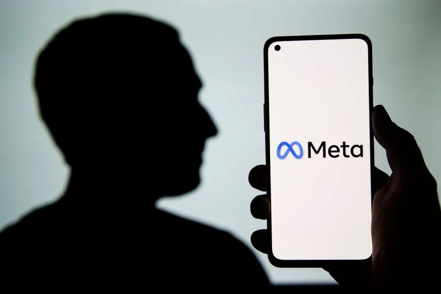 Meta внедряет мониторинг и геймификацию для повышения использования ИИ среди сотрудников