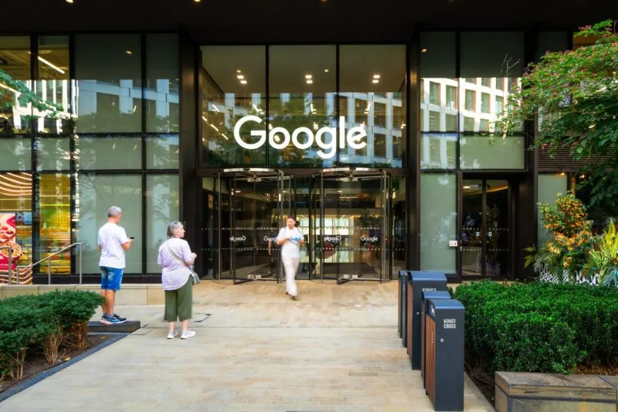 Google Search получила статус стратегического игрока в Великобритании: усиление регулирования