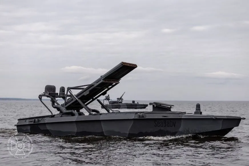 СБУ представила морской дрон Sea Baby с десятизарядной РСЗВ «Град»