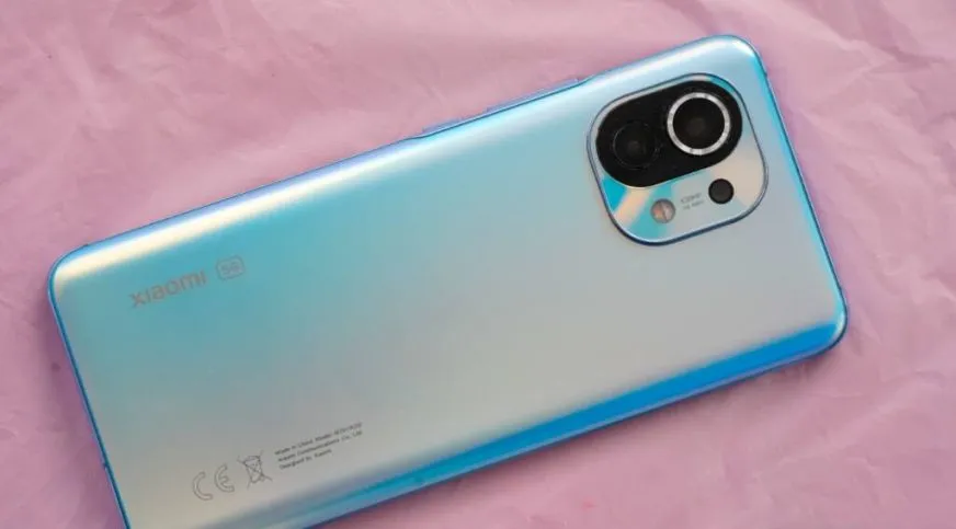 Xiaomi выпустила обновление HyperOS для Mi 11 на базе Android 14