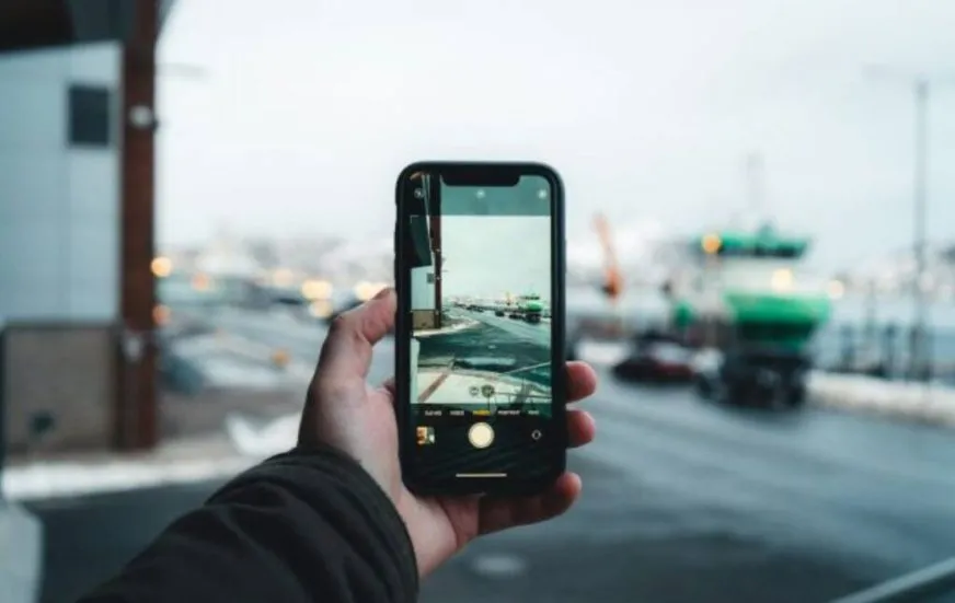 iPhone 18 получит новую механическую кнопку управления камерой без сенсорного слоя