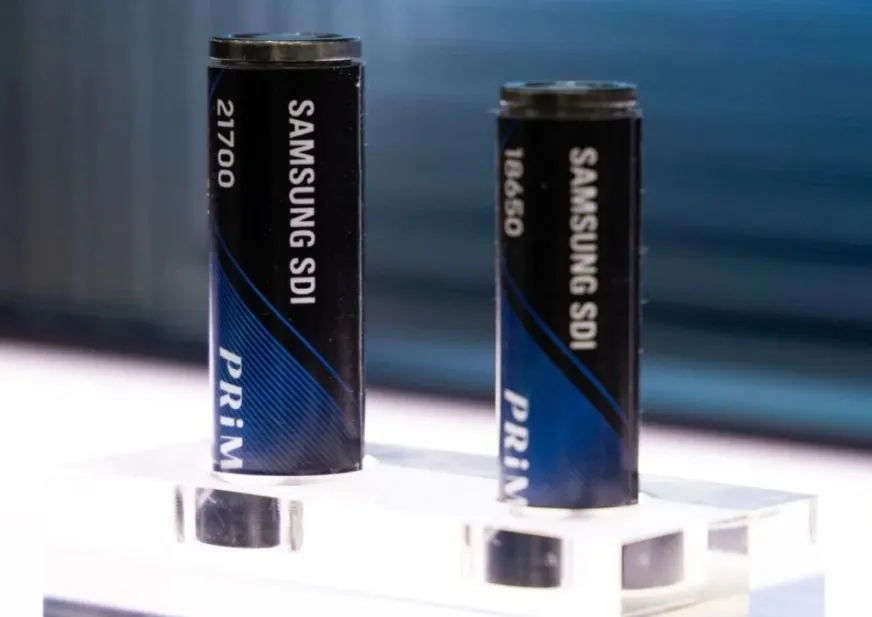 Samsung впроваджує кремній-вуглецеві батареї для електромобілів нового покоління