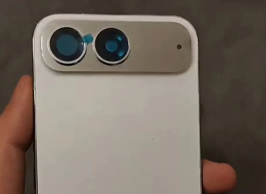 В сети показали прототип ультратонкого смартфона Xiaomi 17 Air