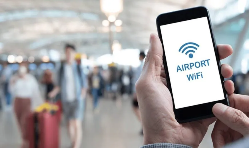 Небезпеки безкоштовного Wi-Fi у кафе та аеропортах: як захистити свої дані