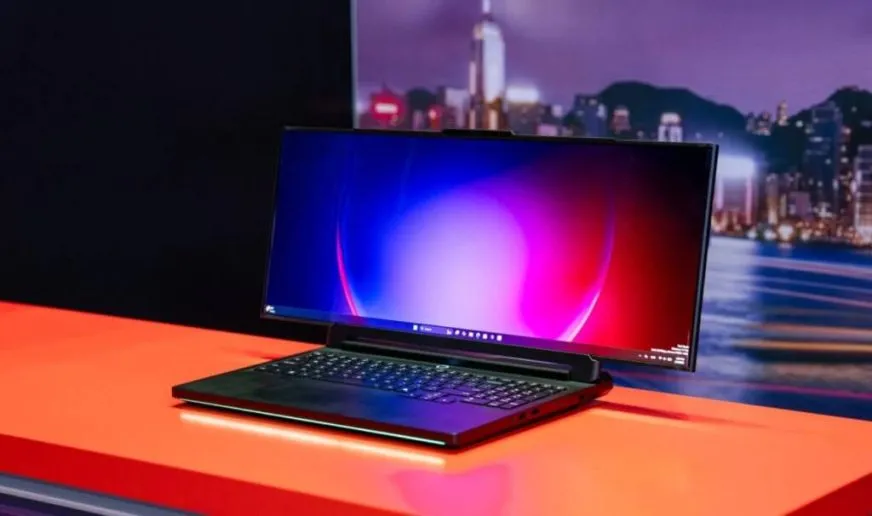 Lenovo презентувала Legion Pro Rollable з розсувним дисплеєм на CES 2026