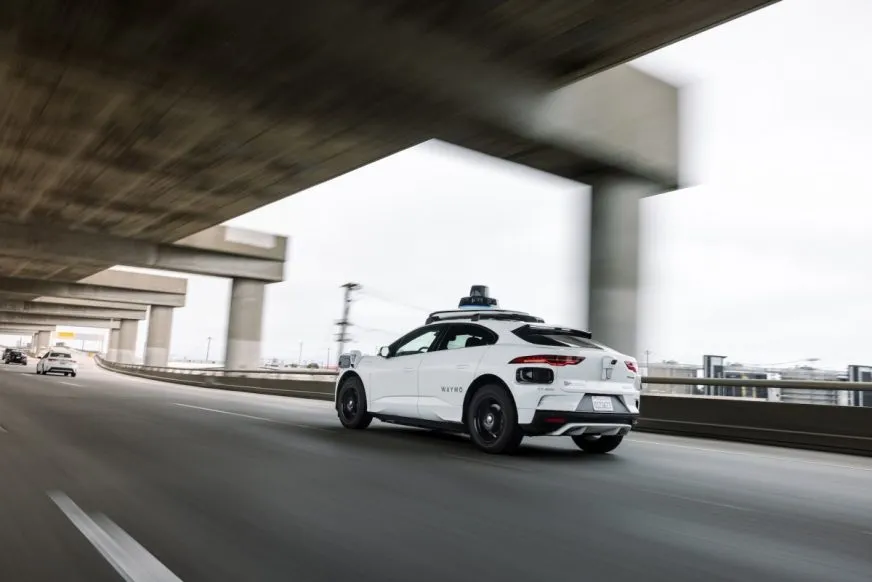Waymo залучає $16 млрд інвестицій, вартість компанії зростає до $110 млрд