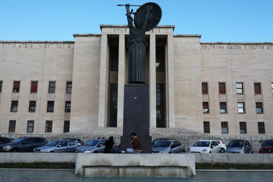 Кибератака парализовала университет La Sapienza в Риме: часть сервисов по-прежнему недоступна