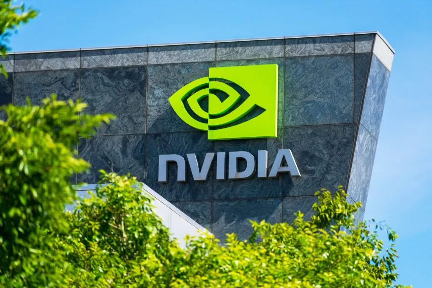NVIDIA інвестує $26 млрд у відкриті ШІ-моделі, кидаючи виклик OpenAI та Anthropic