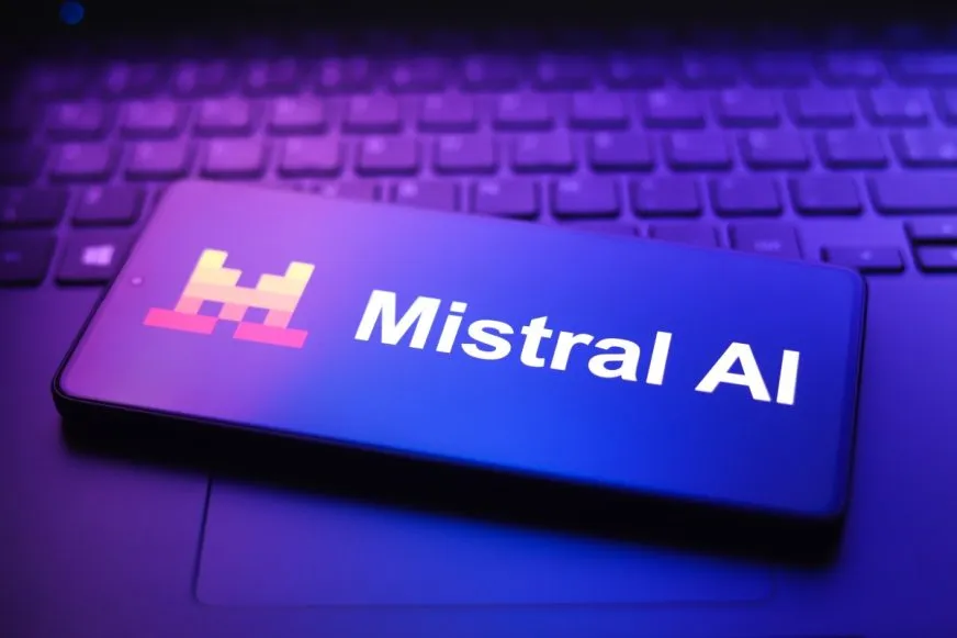 Mistral запускает платформу Forge для создания кастомных AI-моделей для бизнеса