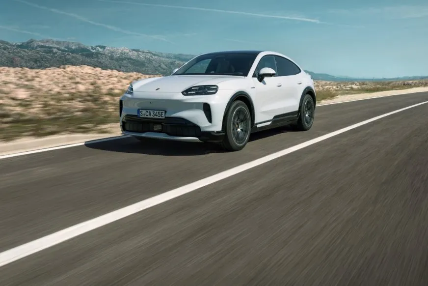Porsche презентует полностью электрический Cayenne Coupe: старт продаж и характеристики