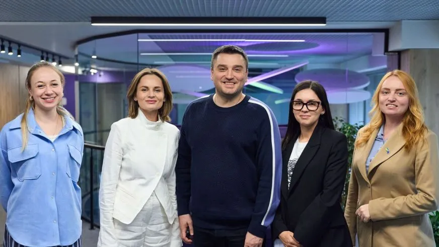 Минцифра и Google совместно внедряют стратегию развития искусственного интеллекта в Украине