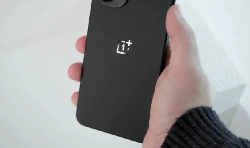 OnePlus Turbo 6X: 144 Гц дисплей и игровой фокус в новой серии смартфонов