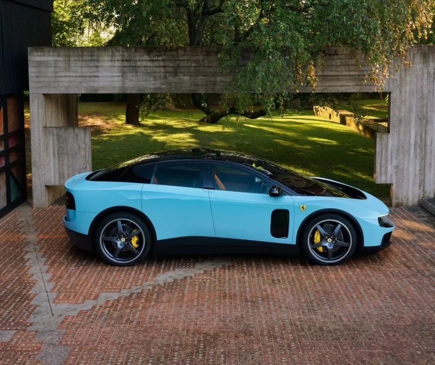 Ferrari Luce: чому електрокар викликав хвилю критики, але має попит